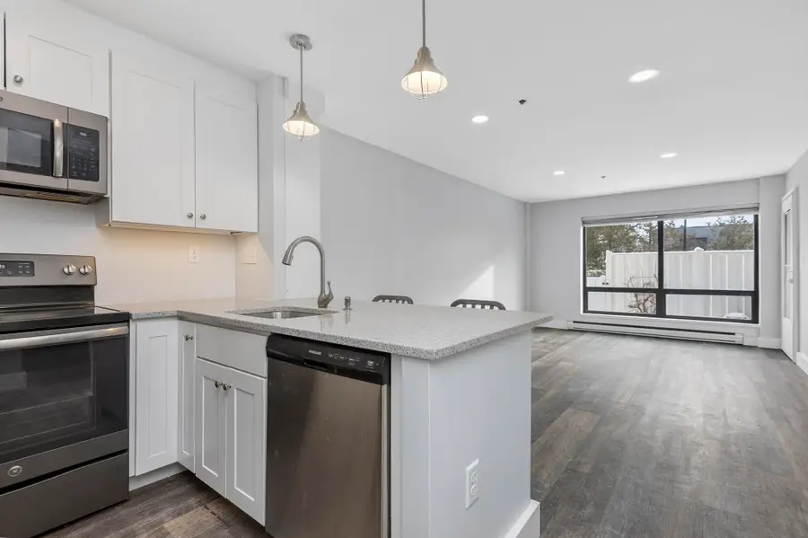 148 Breakwater Drive #113, South Portland, ME 04106 - Image #3