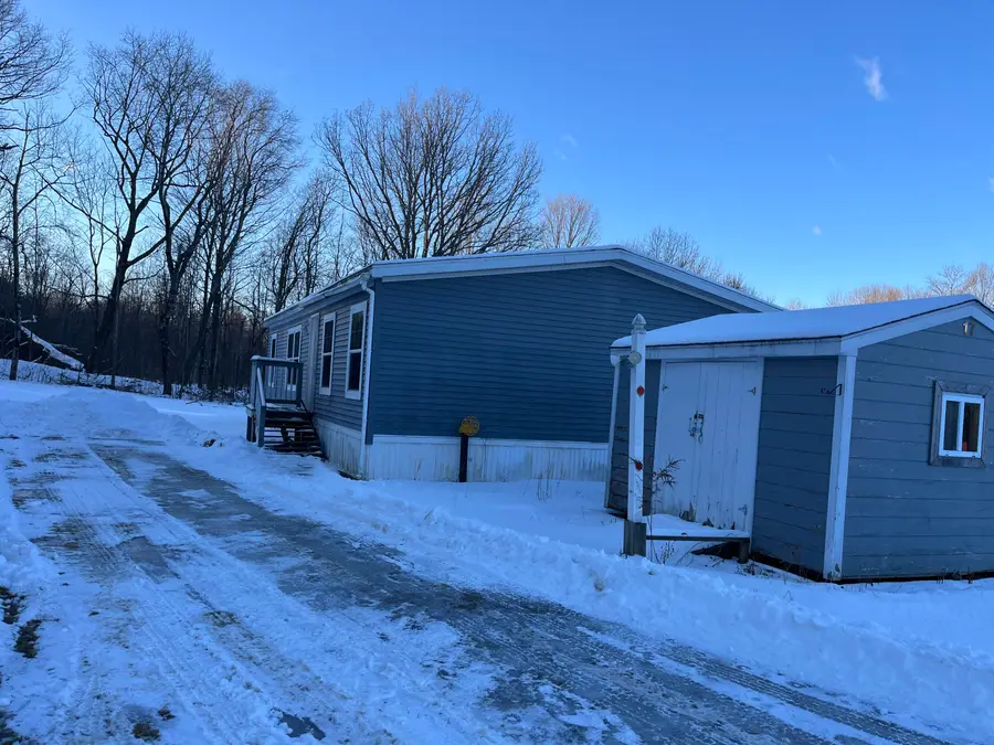 17 Averill Mobile Home Park, Benton, ME 04901 - #2