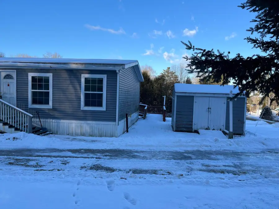 17 Averill Mobile Home Park, Benton, ME 04901 - #3