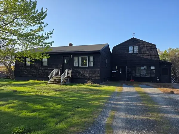 341 River Road, Orrington, ME 04474