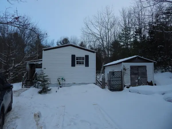 138 Town Farm Road, Norway, ME 04268