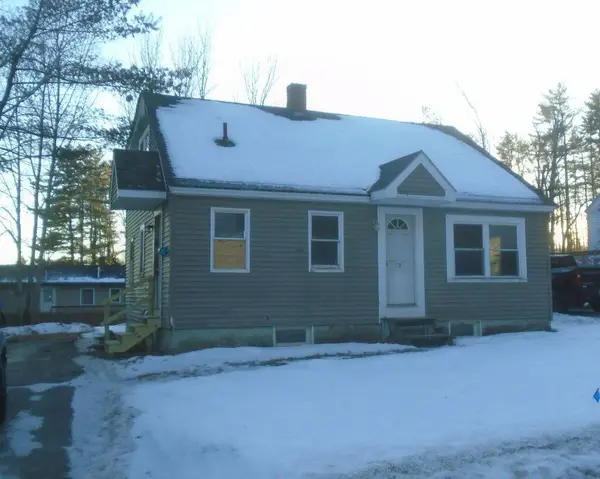 72 Yeaton Street, Waterville, ME 04901