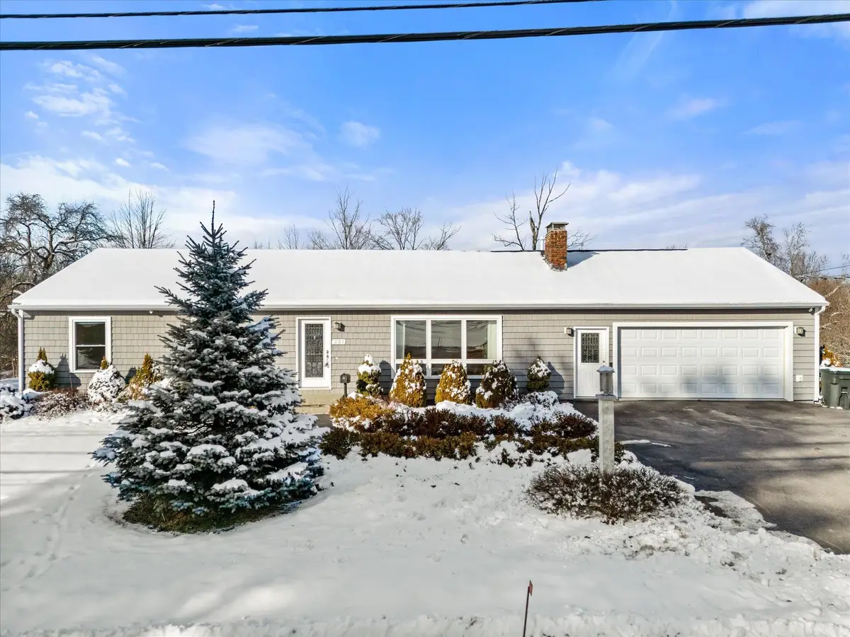 231 Parkway S, Brewer, ME 04412 - Image #1