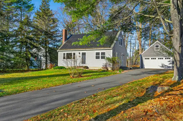 109 Melissa Drive, Yarmouth, ME 04096