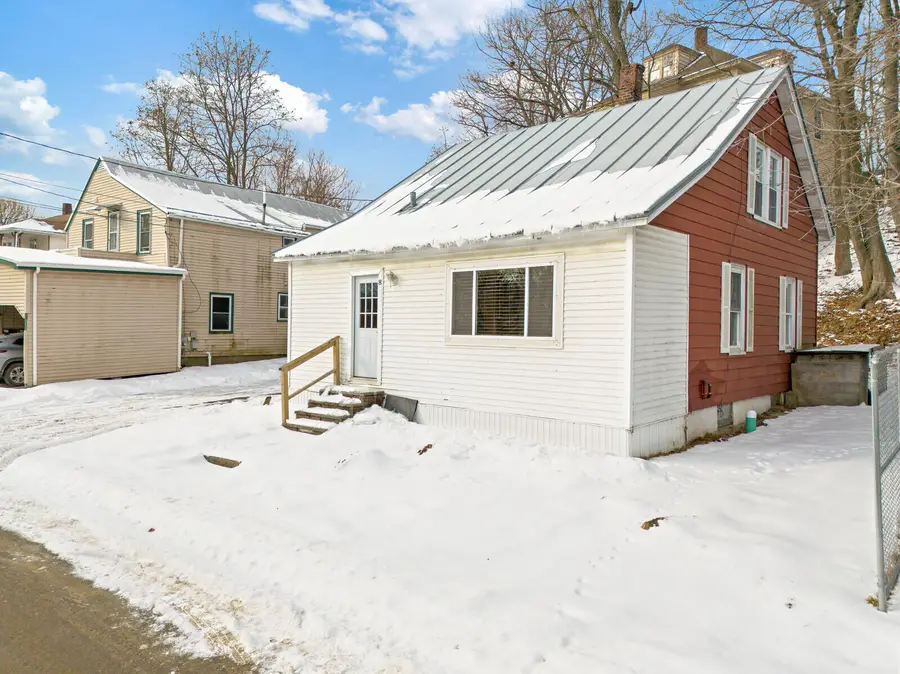 8 Squire Street, Waterville, ME 04901 - Image #3