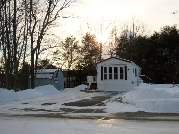 14 Pleasant Hill Road, Limerick, ME 04048