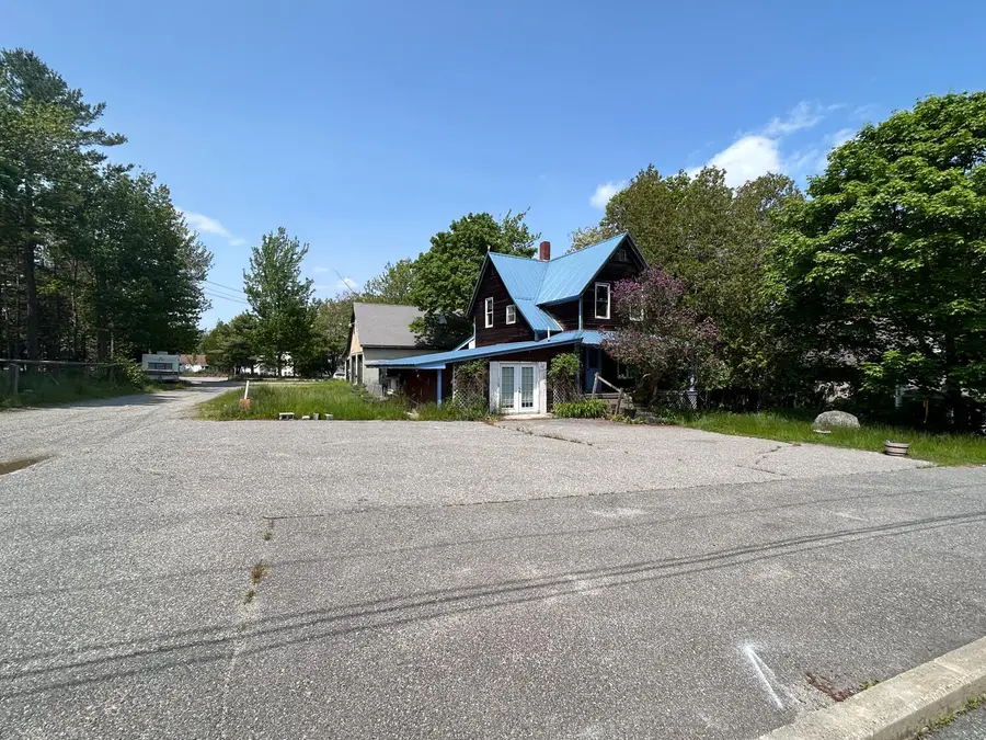 20 Wesley Avenue, Southwest Harbor, ME 04679 - Image #3