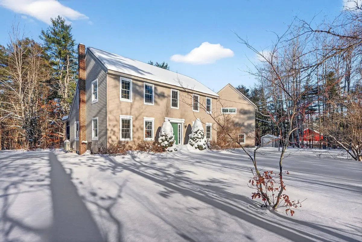 9 Hammond Road, Kennebunk, ME 04043 - Image #1
