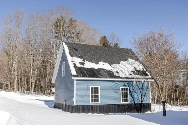 67 Bailey Hill Road, Cambridge, ME 04923
