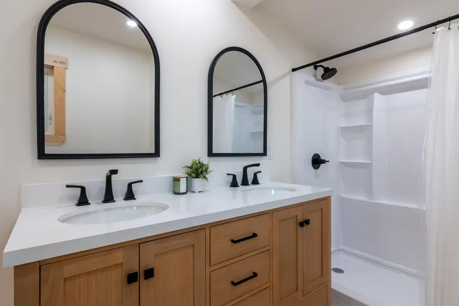 7 West Branch Street, Kingfield, ME 04947 - Image #3