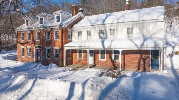 17 Lower Road, Minot, ME 04258