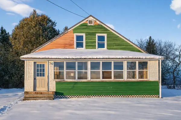 28 Hammond Street, Caribou, ME 04736