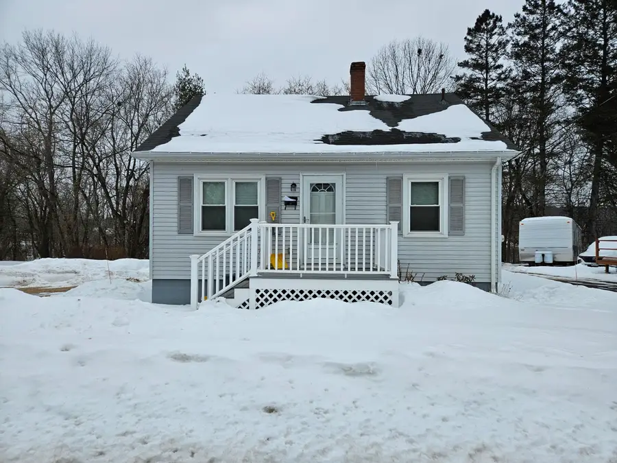 24 Bailey Avenue, Lewiston, ME 04240 - Image #2