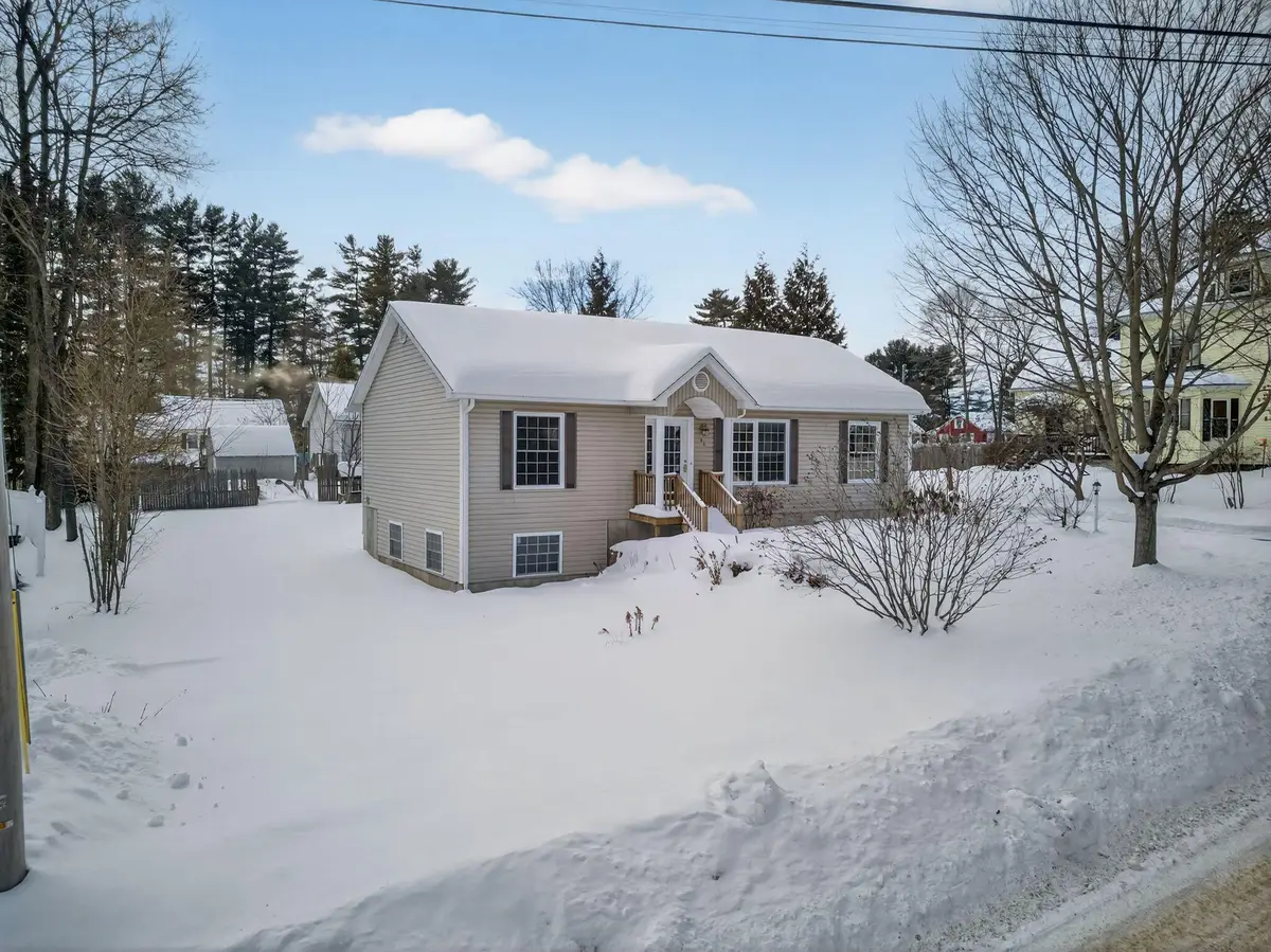 44 W Bates Street, Auburn, ME 04210 - #1
