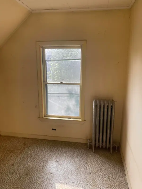 90 Oak Street #R, Lewiston, ME 04240