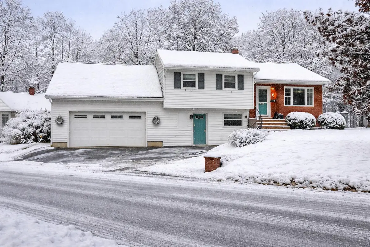 195 Porter Avenue W, Rumford, ME 04276 - #1