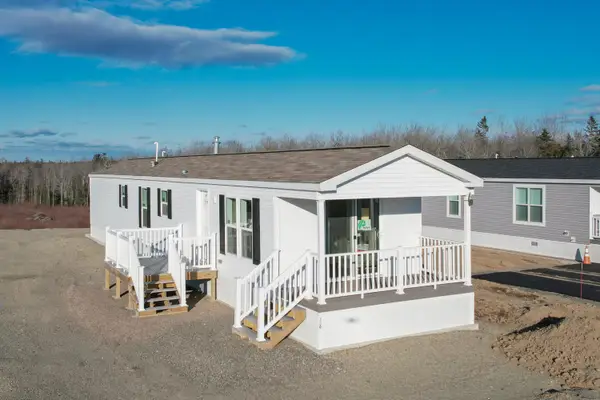 14 Eagles Nest, Hancock, ME 04640