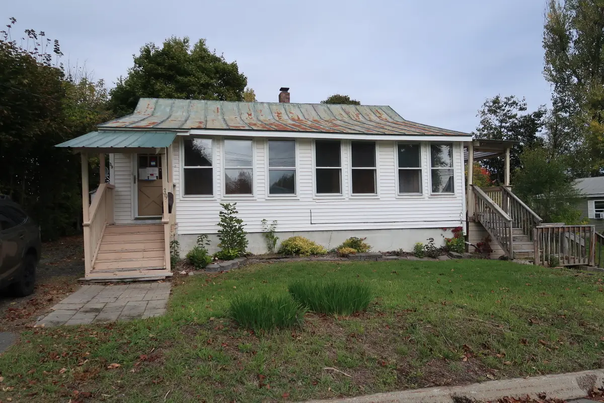 39 Sawyer Street, Waterville, ME 04901 - #1