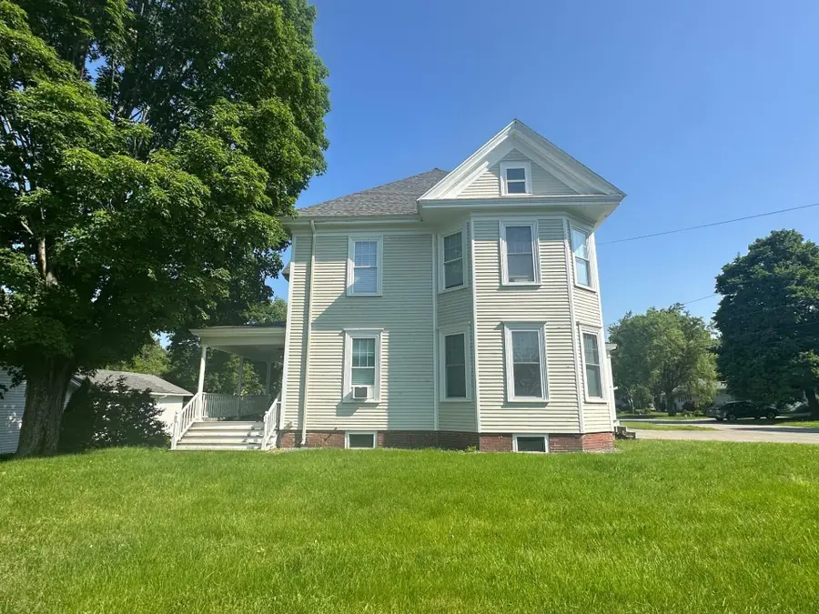 98 Fountain Street, Bangor, ME 04401 - #3