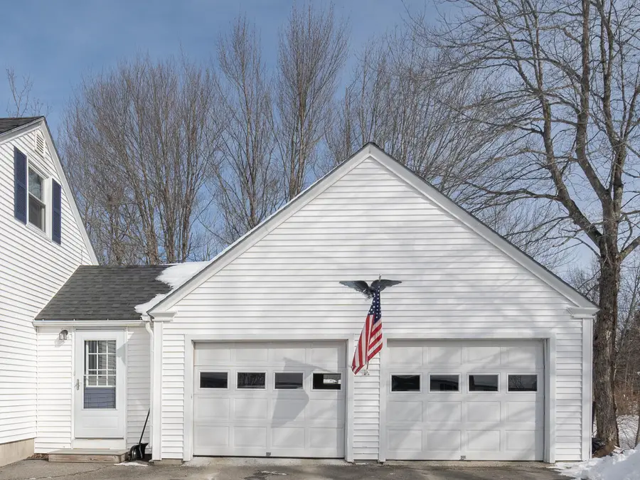 5 Mcdonald Avenue, Ellsworth, ME 04605 - #2