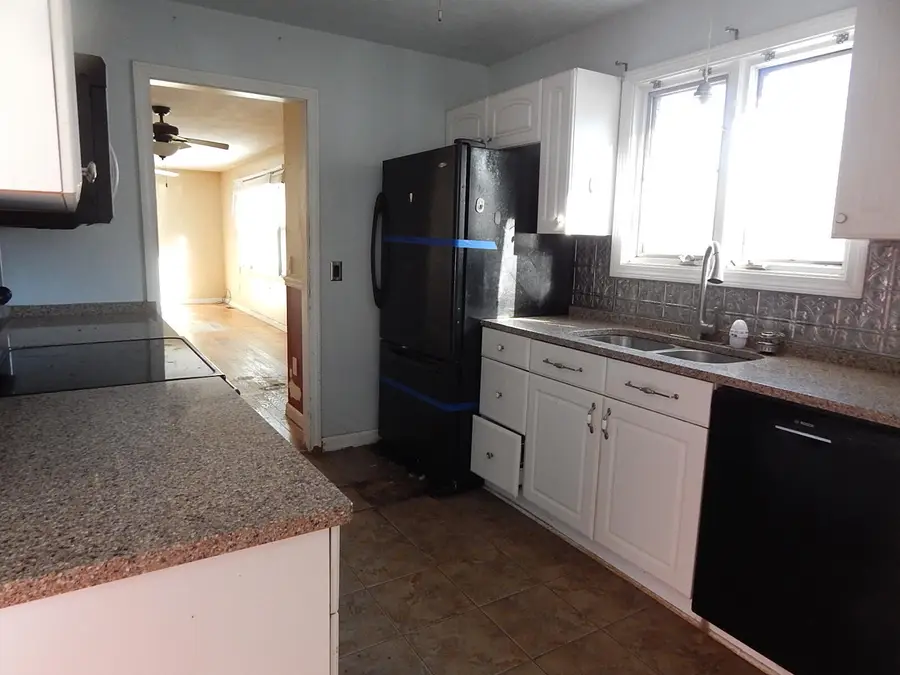 30 Hillcrest Street, Gardiner, ME 04345 - #3