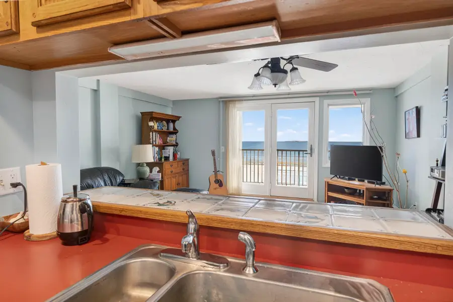 191 E Grand Avenue #203, Old Orchard Beach, ME 04064 - #3