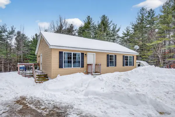9 Hemlock Drive, Standish, ME 04085
