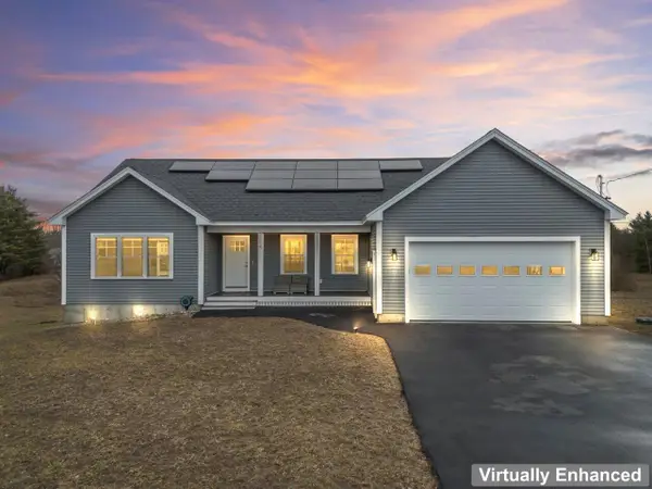 92 High Street, North Berwick, ME 03906