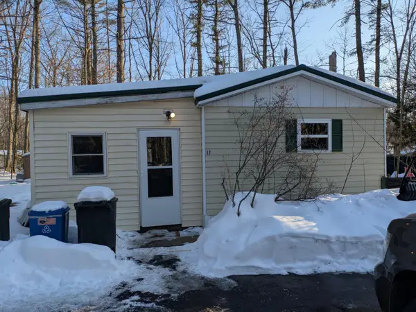 17 Red Fox Lane, Sanford, ME 04073