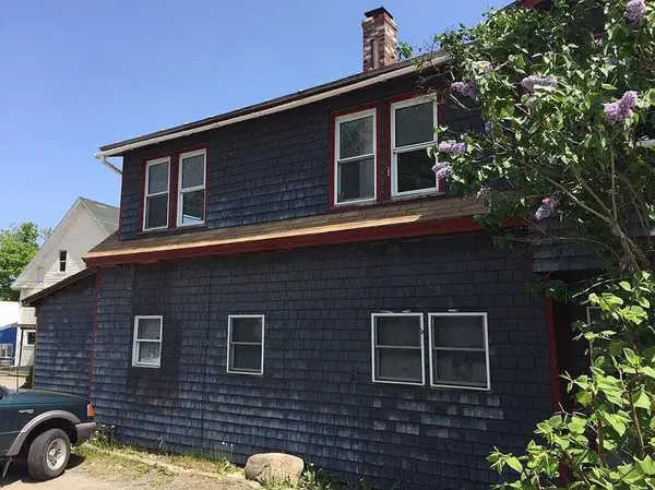 98 Church Street, Oakland, ME 04963