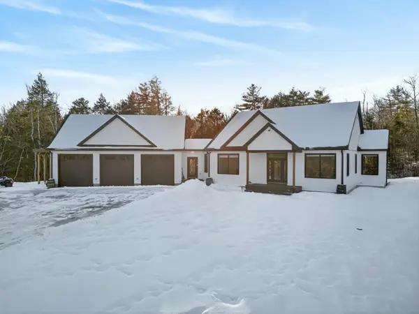 29 Walnut Brook Road, Sanford, ME 04073