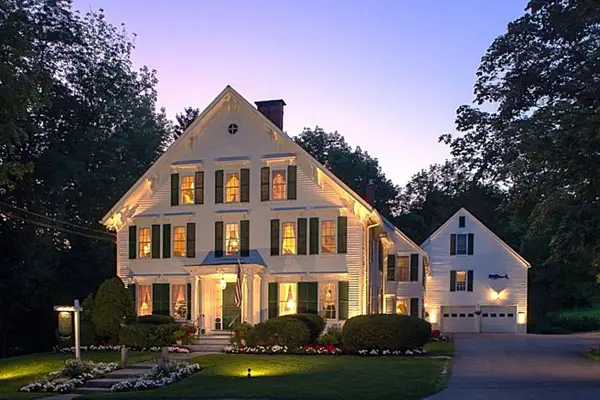 22 High Street, Camden, ME 04843