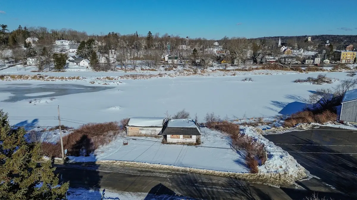 9 Grove Street, Machias, ME 04654 - #1