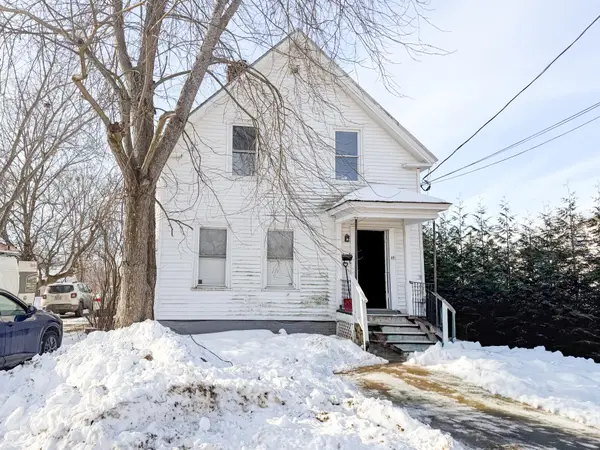 17 Burrill Street, Fairfield, ME 04937