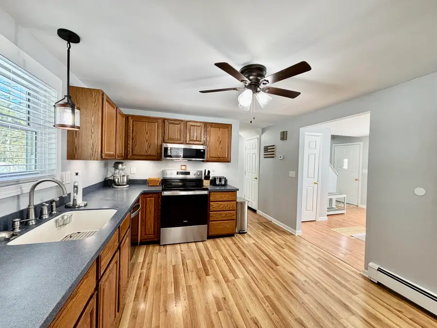 11 Pike Street, Lisbon, ME 04252 - #3