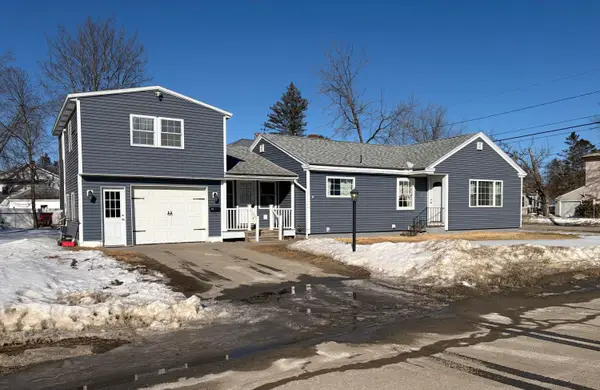 8 St John Street, Waterville, ME 04901