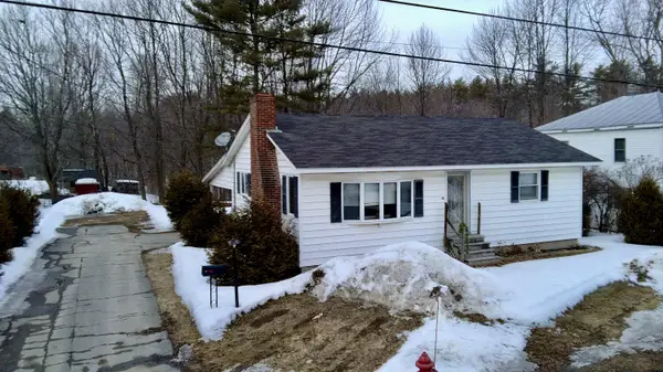 20 E Dyer Street, Skowhegan, ME 04976
