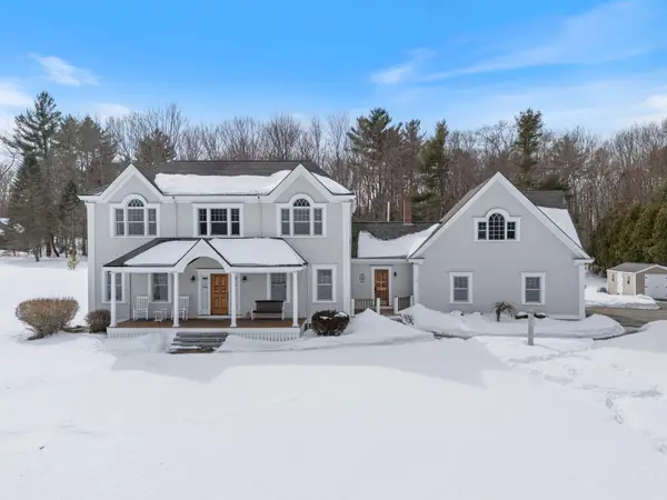 8 Martin Drive, Gorham, ME 04038