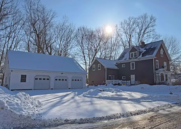 9 Chapel Street, Ellsworth, ME 04605