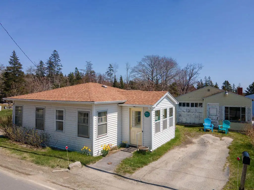 7 N Main Street, Stonington, ME 04681 - #1