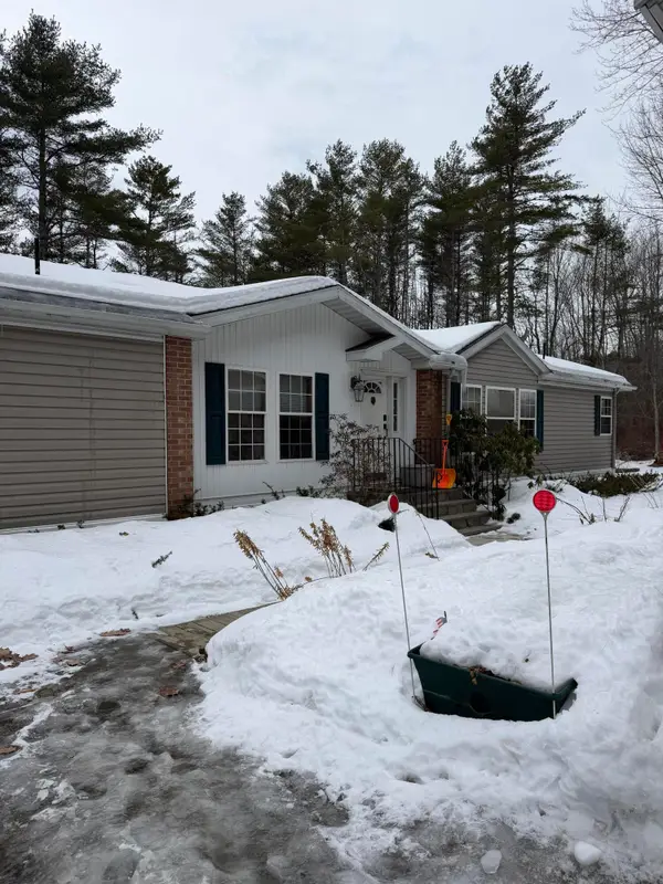 32 Pound Hill Road, Union, ME 04862