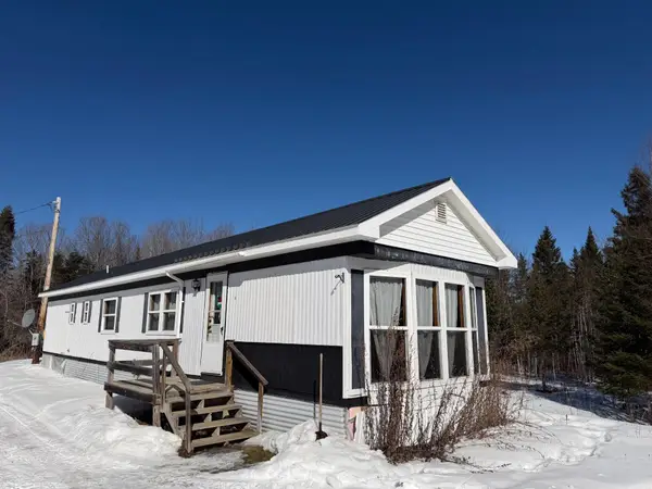 995 B Road, Ludlow, ME 04730