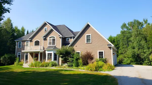 101 Tamarack Trail, Bangor, ME 04401