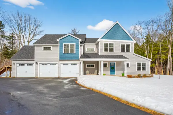 42 Hillside Road, Brunswick, ME 04011