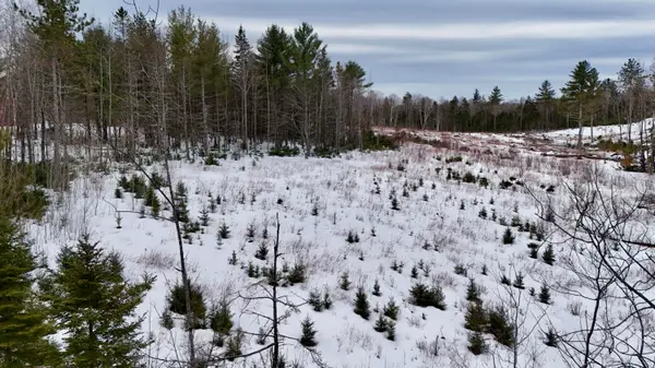 151 N Guilford Road, Monson, ME 04464