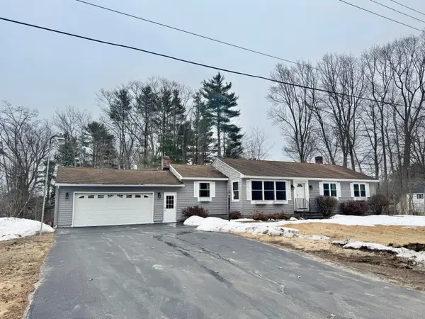 9 Greenacre Road, Old Orchard Beach, ME 04064