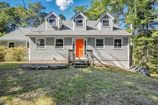 33 Reed Road, Boothbay Harbor, ME 04538