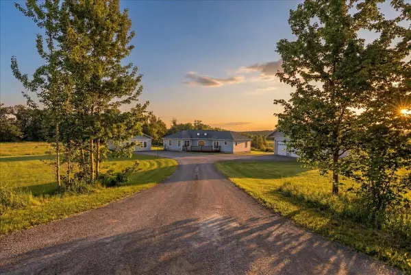 562 Lower Street, Turner, ME 04282