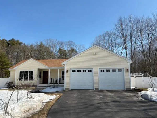 35 Deerfield Drive, Brunswick, ME 04011