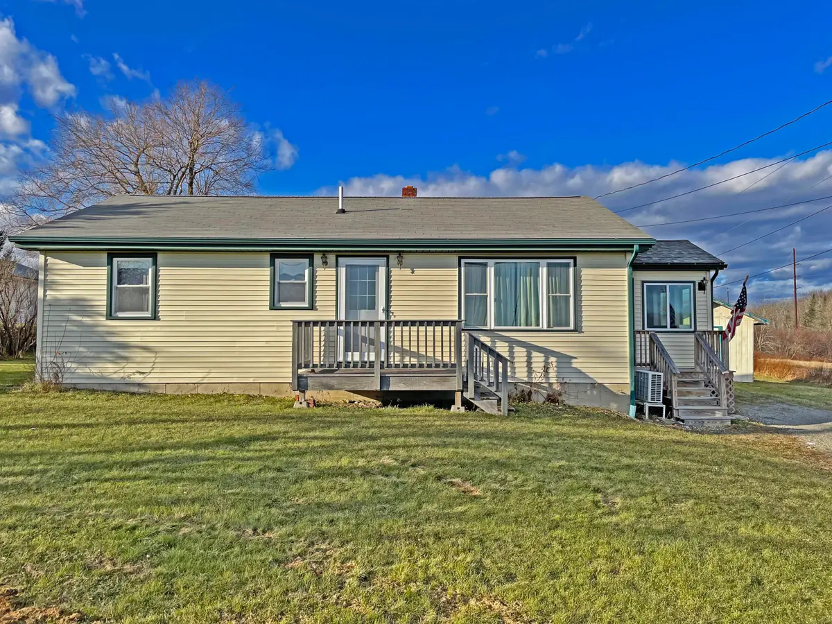 382 Main Street, Ellsworth, ME 04605 - #1